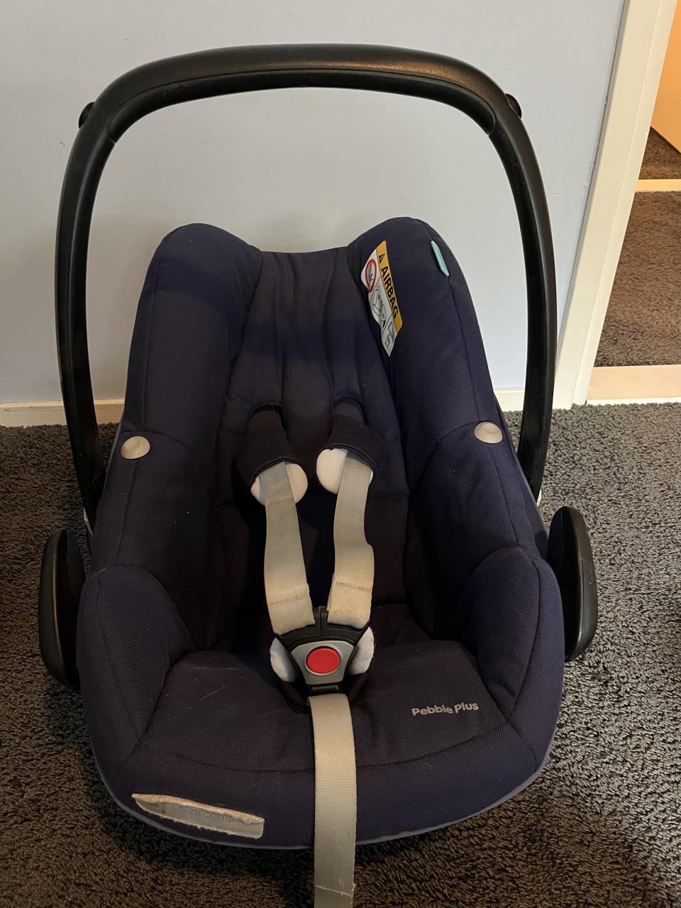 Maxi-Cosi Pebble Plus I-Size met 2wayFix base