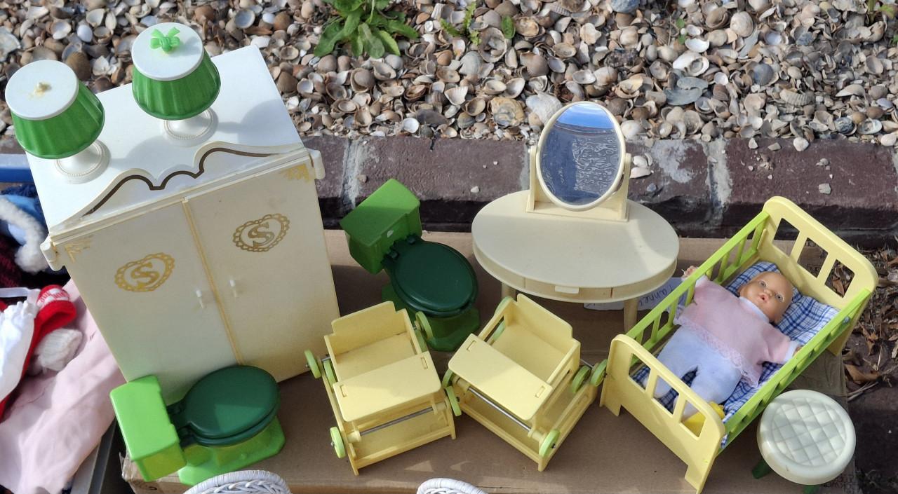 Barbie Sindy Fleur meubeltjes