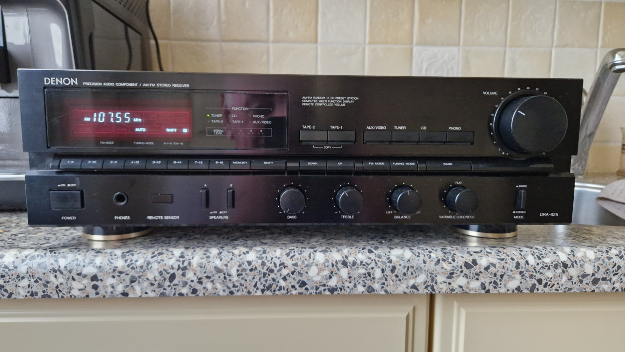 Denon receiver DRA 625