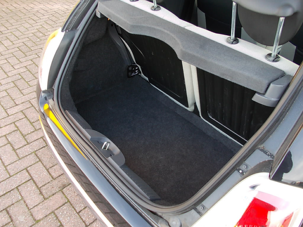 Fiat 500 0.9 twin-air 63kw lounge airco, panorama dak