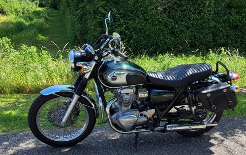 Prachtige Kawasaki W800 2012