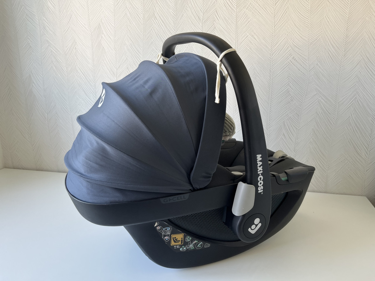 Maxi Cosi Pebble 360 met FamilyFix 360 base