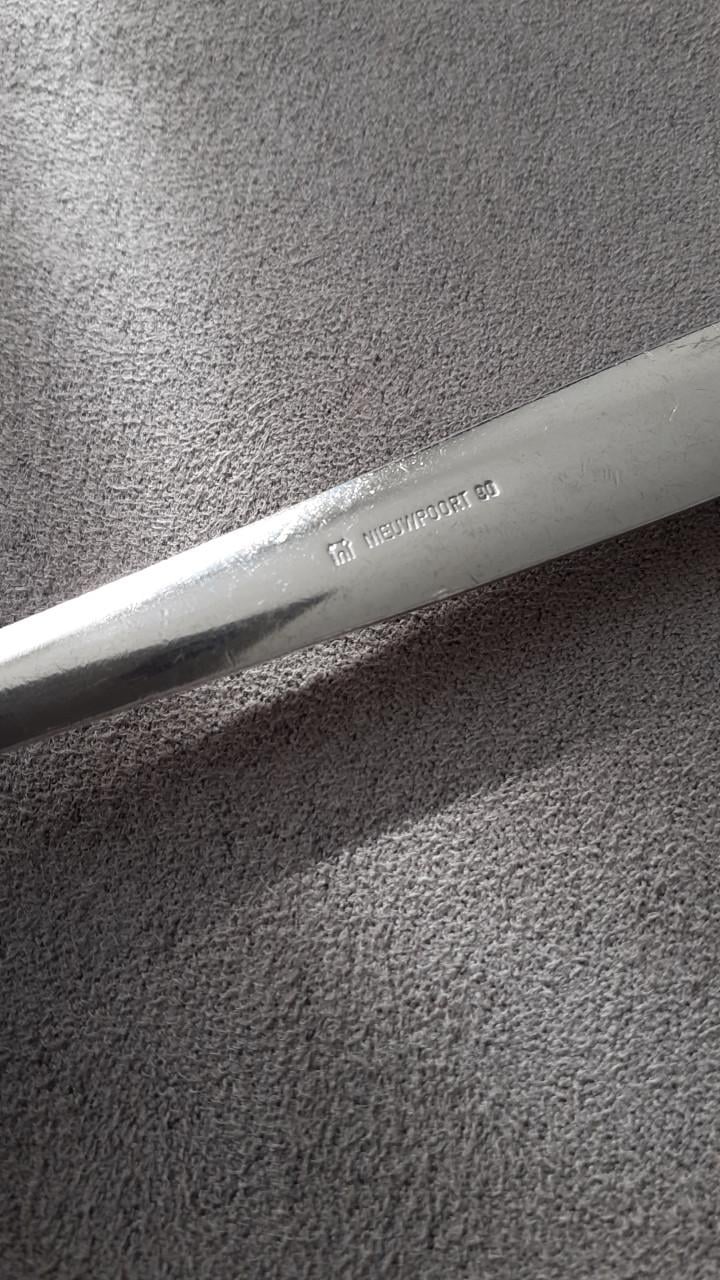 Verzilverd bestek/90. Merk: Nieuwpoort