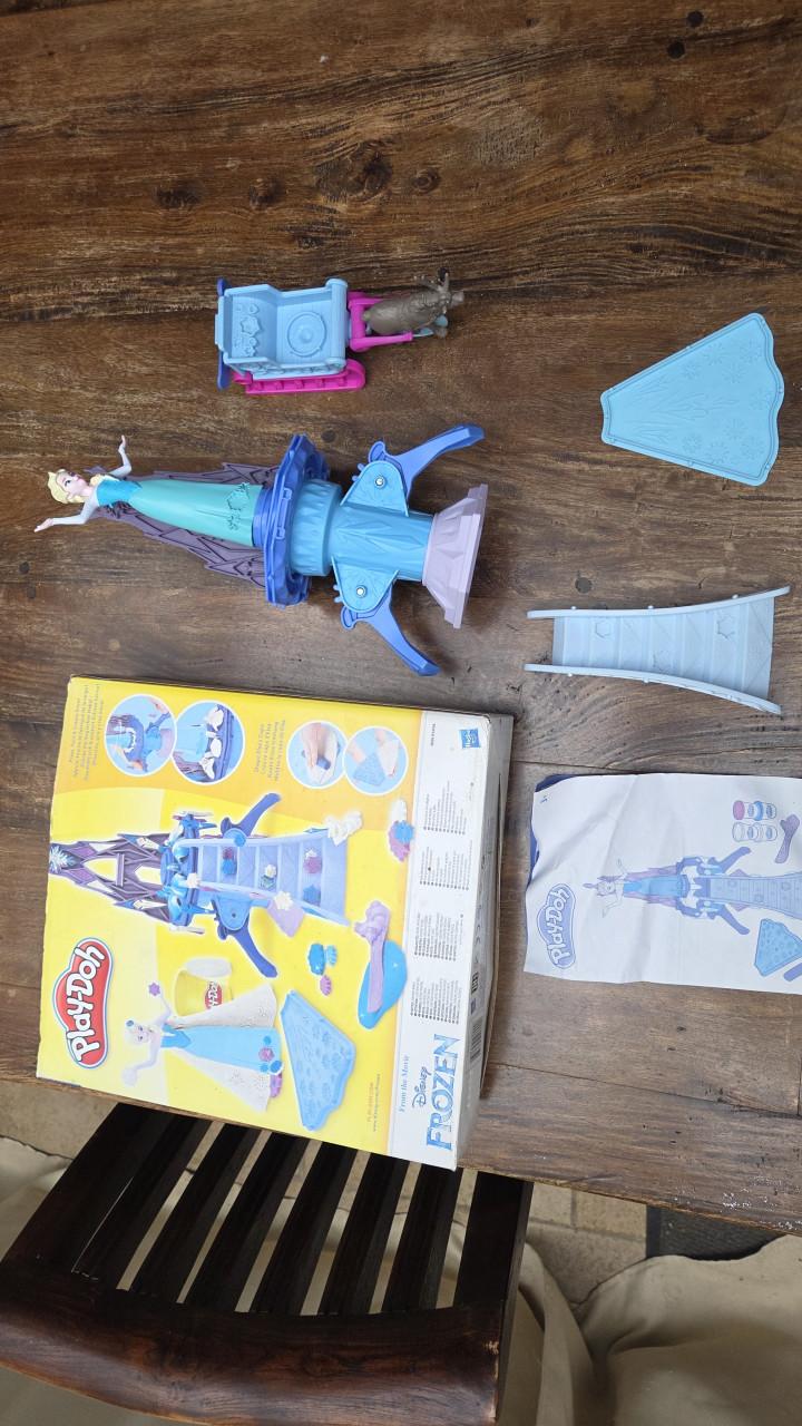 Play-Doh Frozen