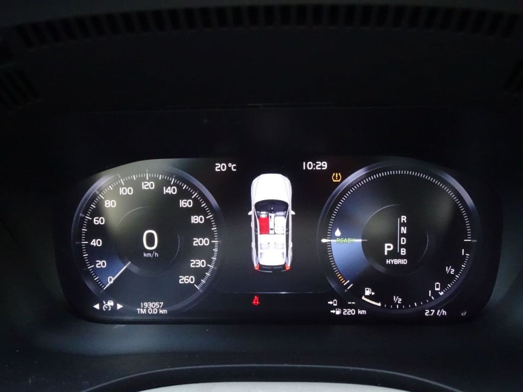 Volvo XC60 2.0 t8 twin engine awd inscription