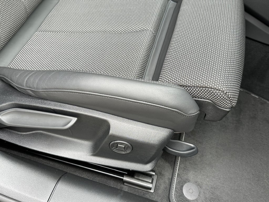 Audi A6 avant v6 55 tfsi 340pk quattro s-line | panoramadak | trekhaak | 20