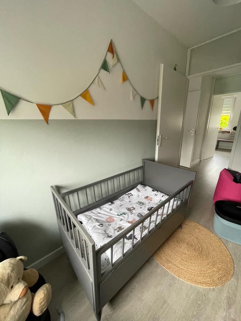 Jaren 60 babybed en commode