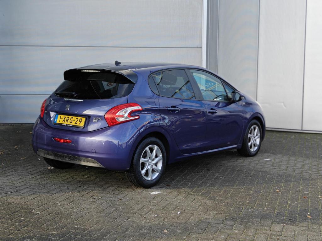 Peugeot 208 1.2 e-vti style automaat