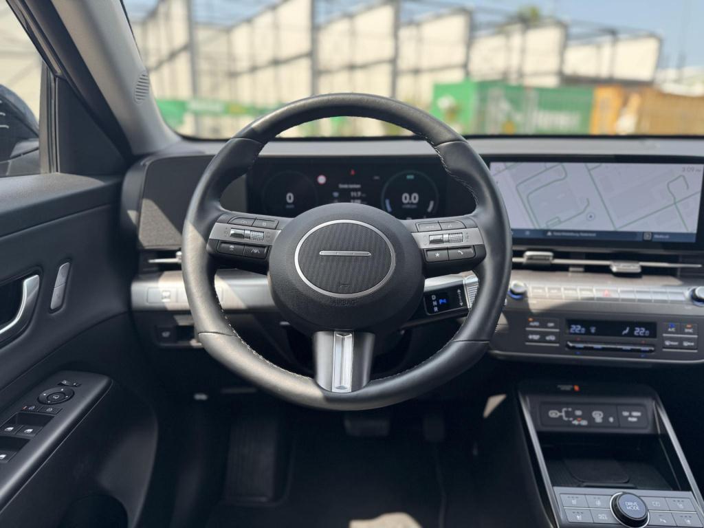 Hyundai Kona 1.6 gdi hev premium | two-tone lakkleur | stoelverwarming + -v
