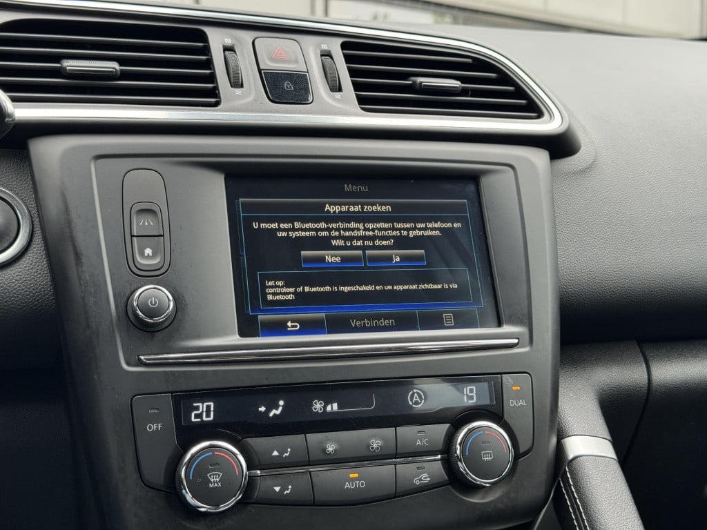 Renault Kadjar 1.2 tce intens | trekhaak | navigatie | camera | cruise & cl