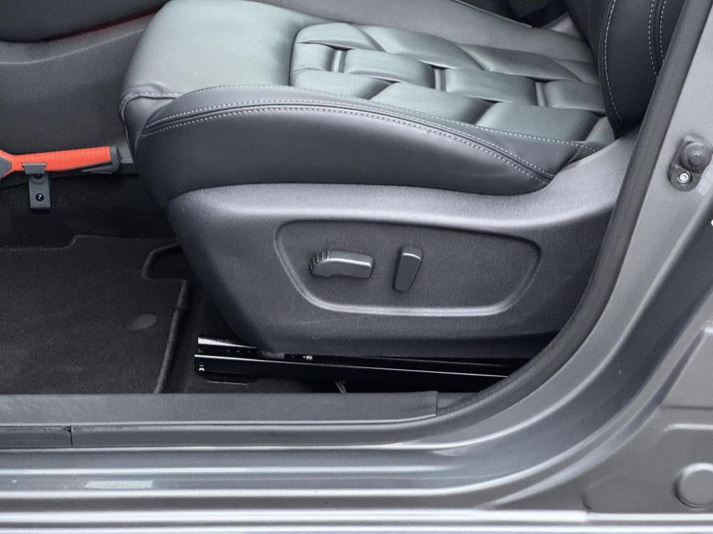 Nissan Qashqai 1.3 dig-t premium edition automaat incl. trekhaak!