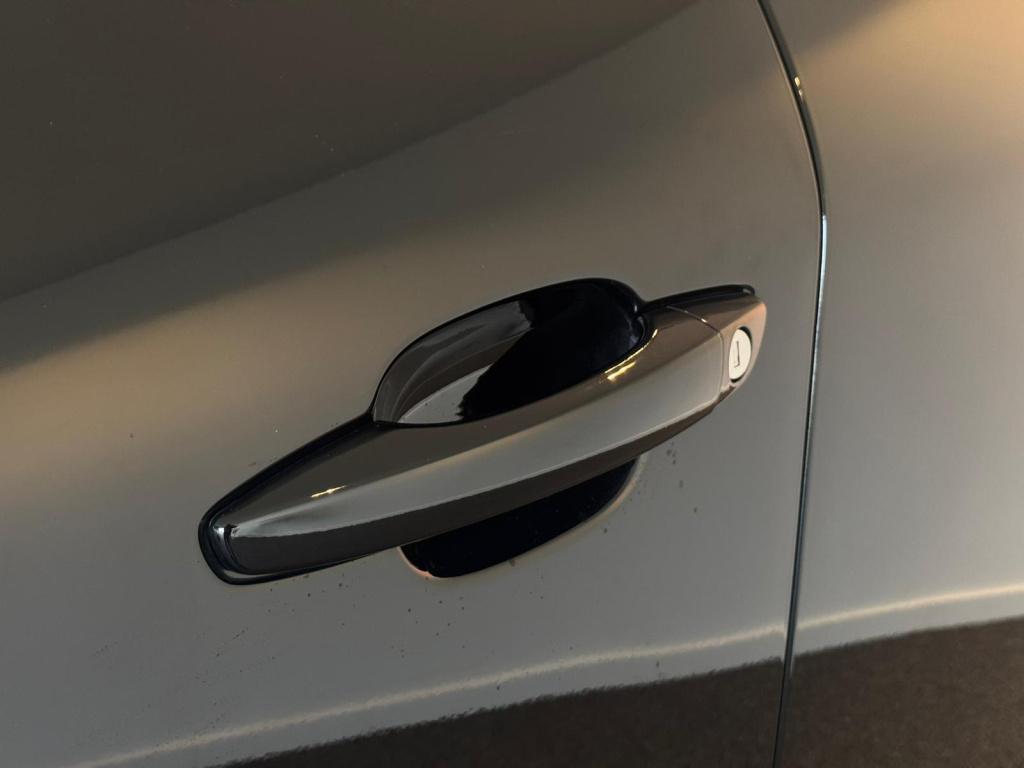 Opel Mokka 1.2 turbo gs black pack (model 2025)