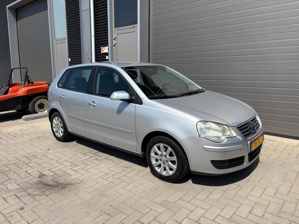 Volkswagen Polo 1.4-16v sportline/129.000 nap/airco/cruise ctrl/