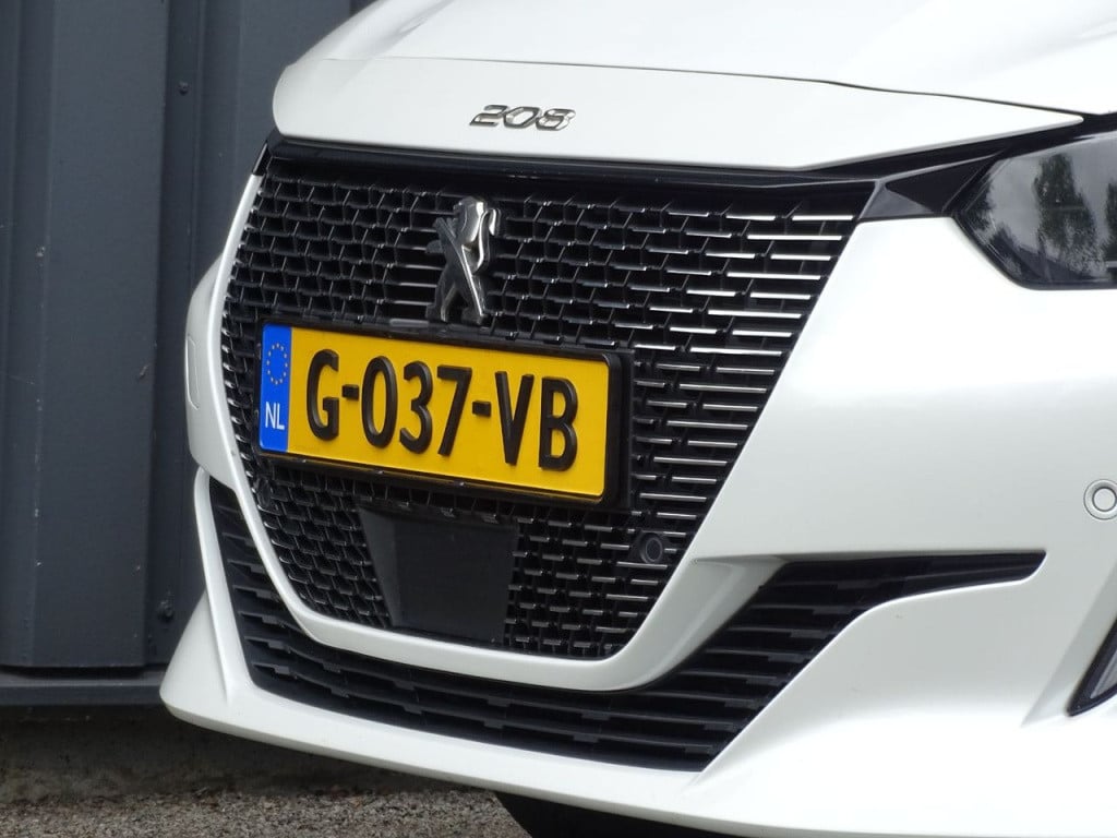 Peugeot 208 1.2 puretech gt-line automaat | pano | stoelverwarming