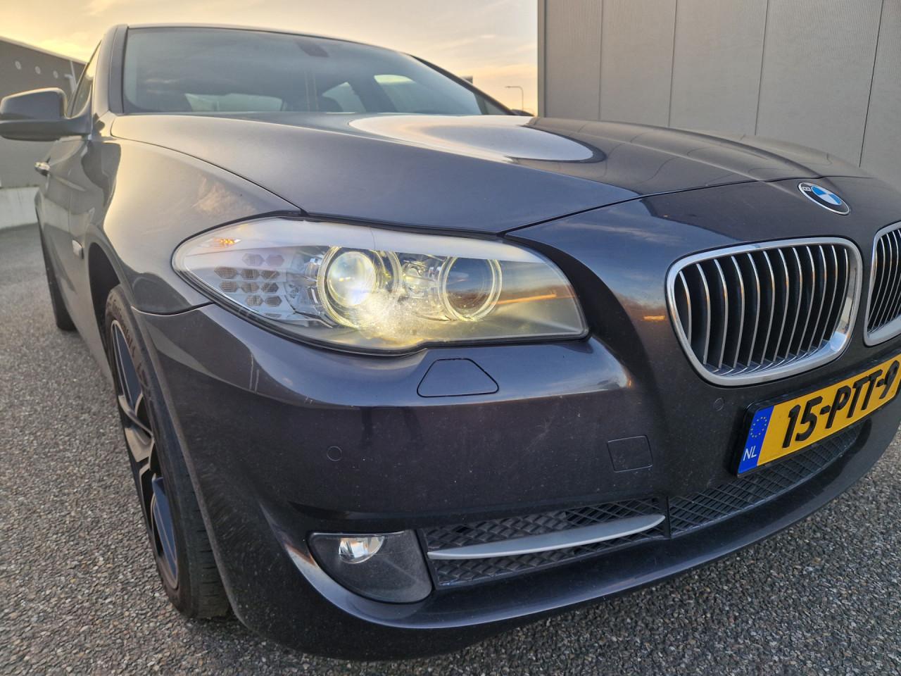 BMW 5-serie 528i High Executive