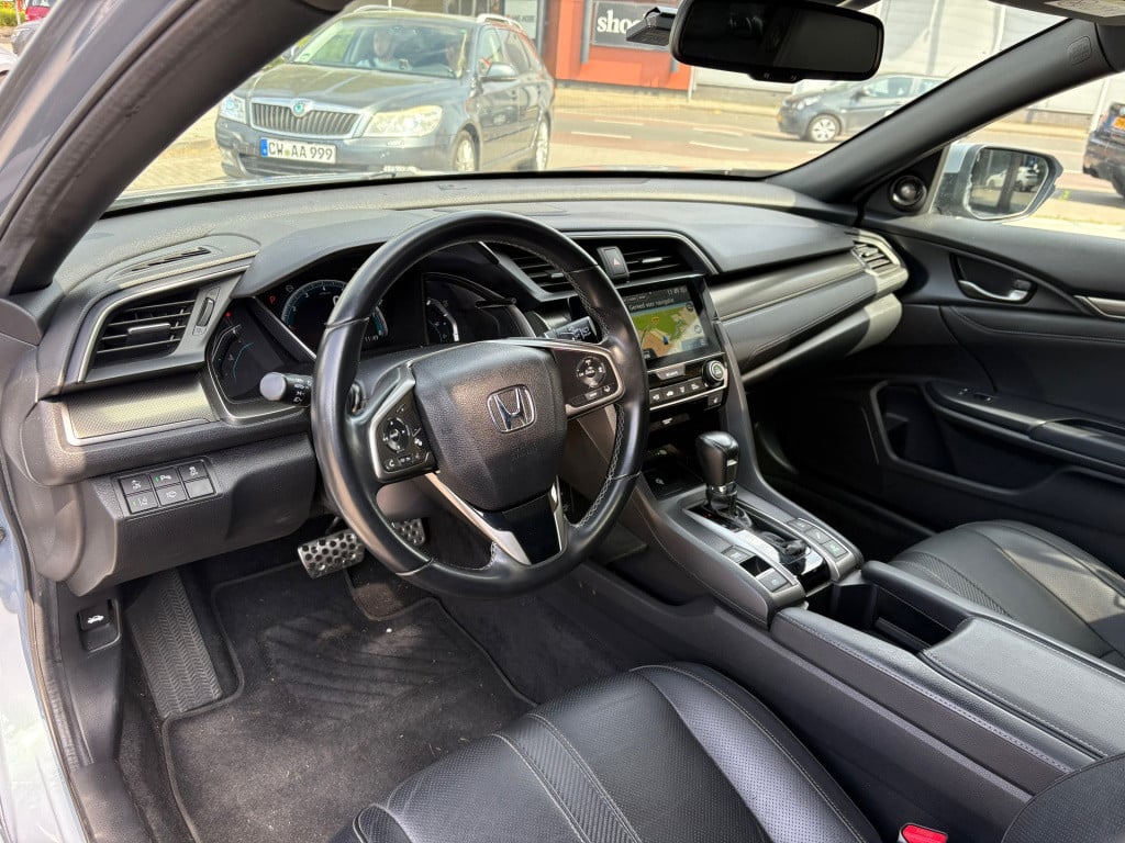 Honda Civic 1.0 i-vtec premium