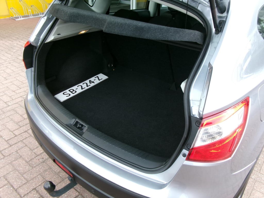 Nissan Qashqai 1.6 acenta airco, nav., camera, trekhaak, pdc