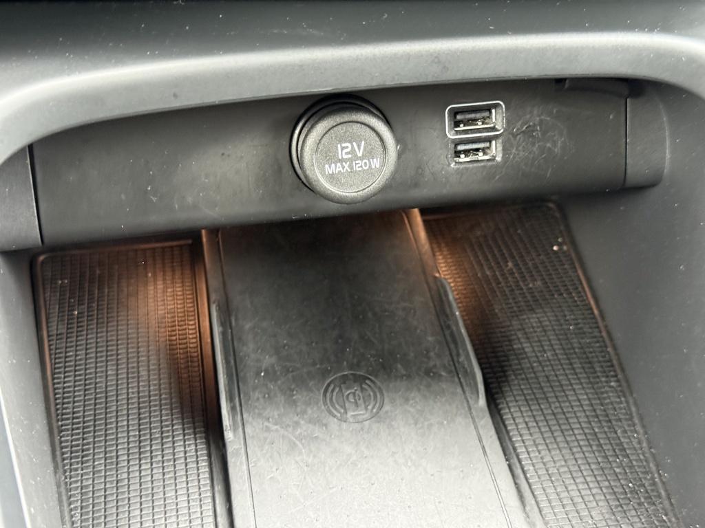 Volvo XC40 t5 262pk recharge r-design| adap.cruise| trekhaak| camera| keyle