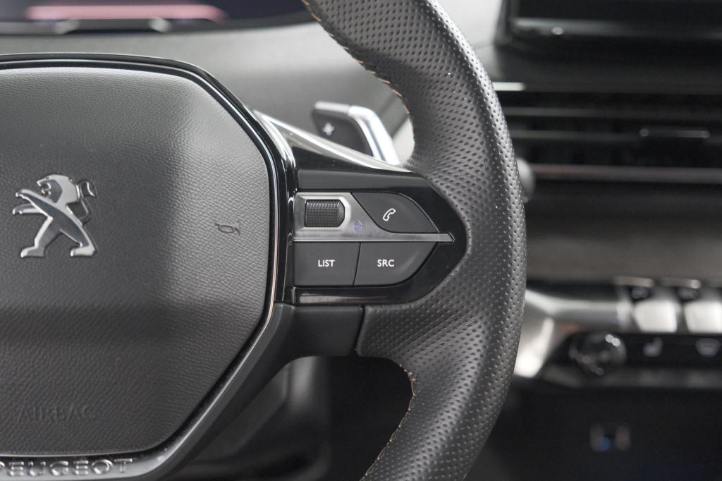 Peugeot 3008 puretech 130 eat8 gt | camera | dodehoekdetectie | adaptieve c