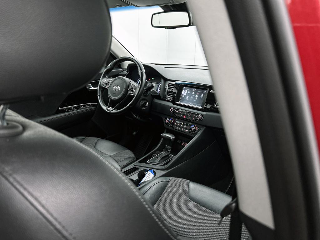 Kia Niro 1.6 gdi hybrid first edition | climate en cruise control | navigat