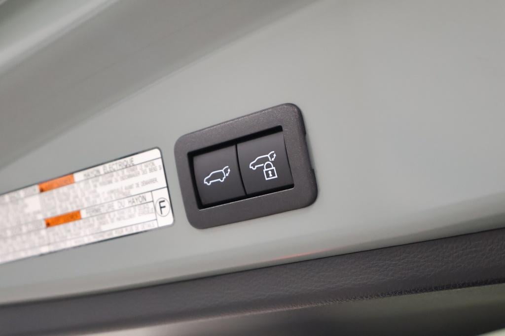 Toyota Corolla Cross hybrid 140 style