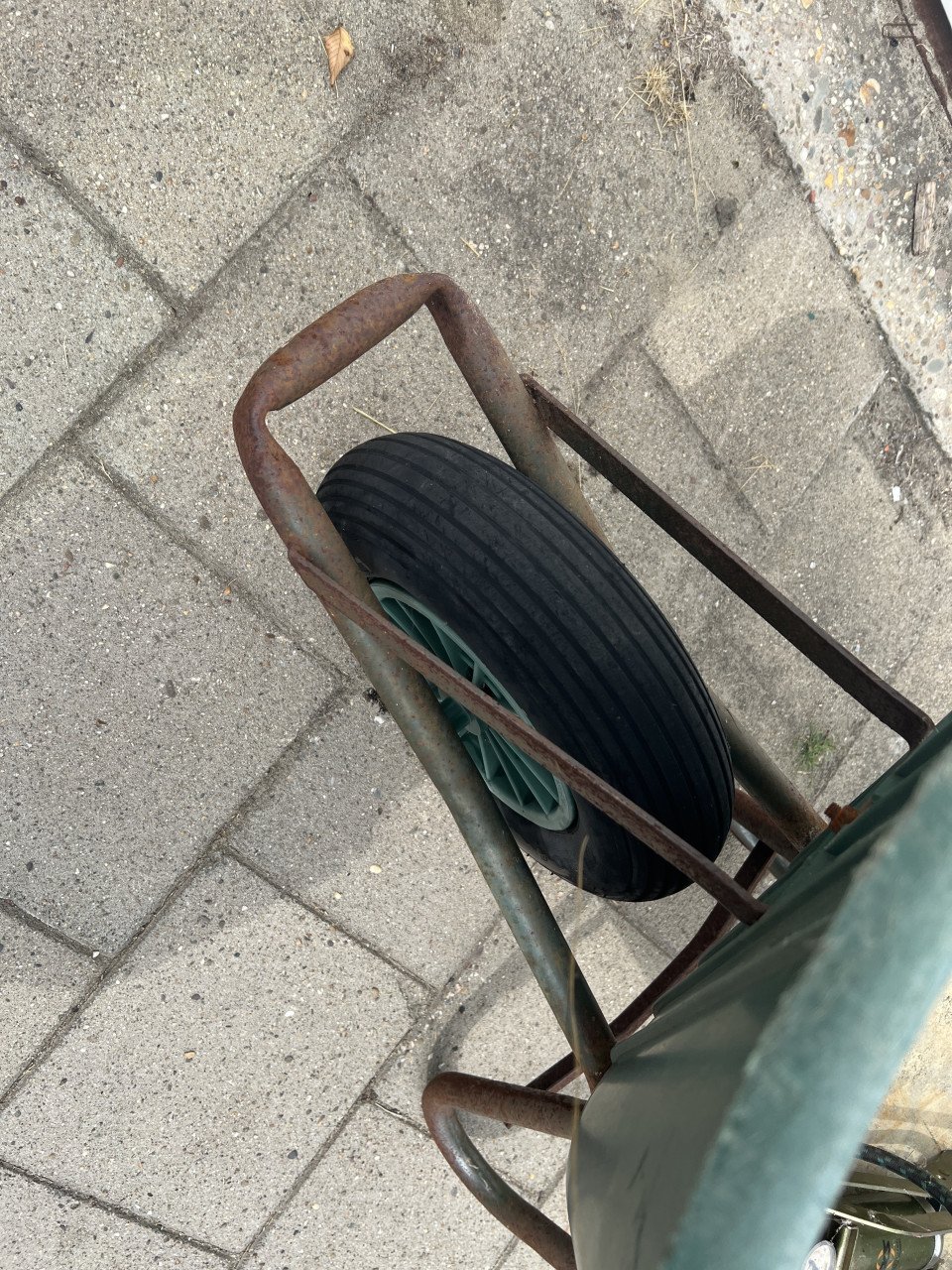 FORT Kruiwagen Groen 100 liter nieuwprijs €100,-