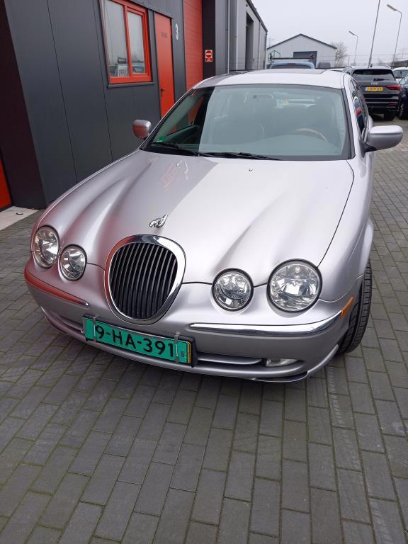 Jaguar S-Type 3.0 v6 executive automaat