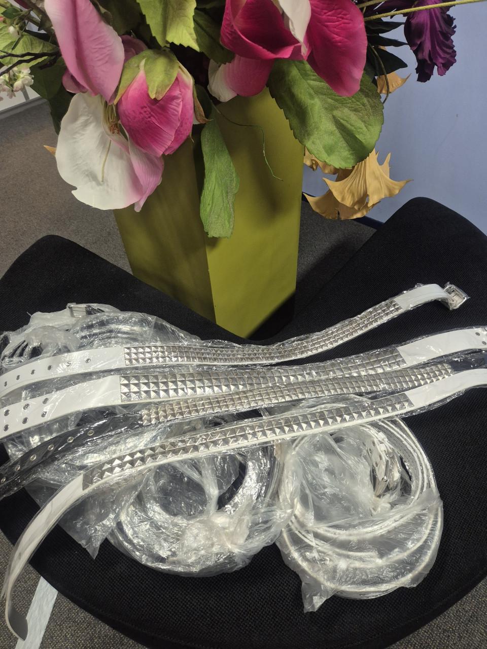 Partij van 25 stoere riemen - nieuw