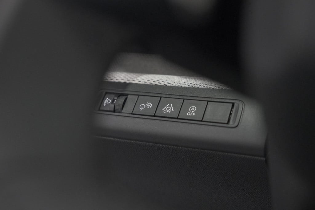 Citroen C3 turbo 100pk max | nieuw model | camera | navigatie | apple carpl