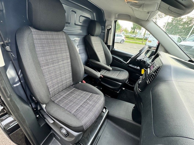 Mercedes-Benz Vito 114 cdi lang l trekhaak l becker map pilot l camera l le