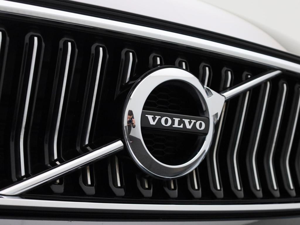 Volvo XC40 t4 recharge geartronic inscription expr. | automaat | apple carp