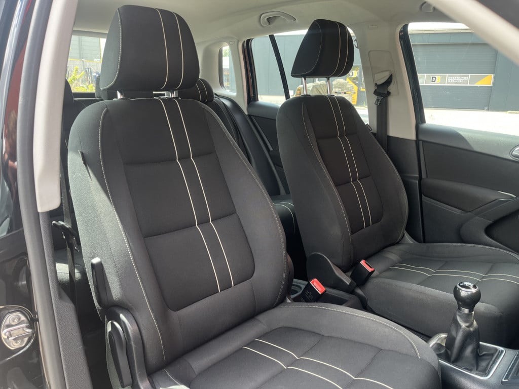 Volkswagen Tiguan 1.4 tsi comfort&design 4motion | carplay | trekhaak | sto