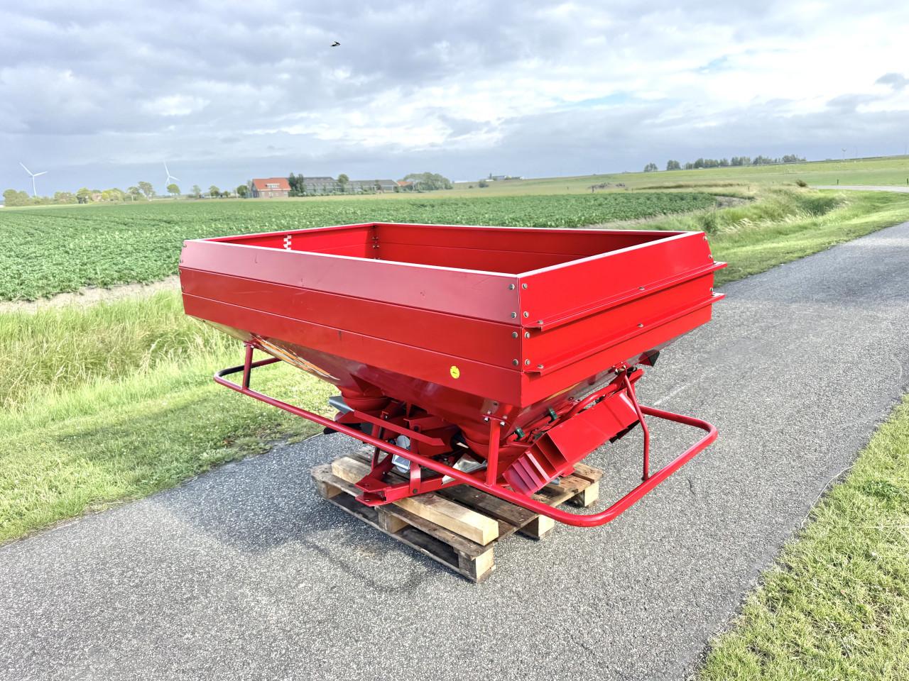 Nette Lely strooier 1600 Liter