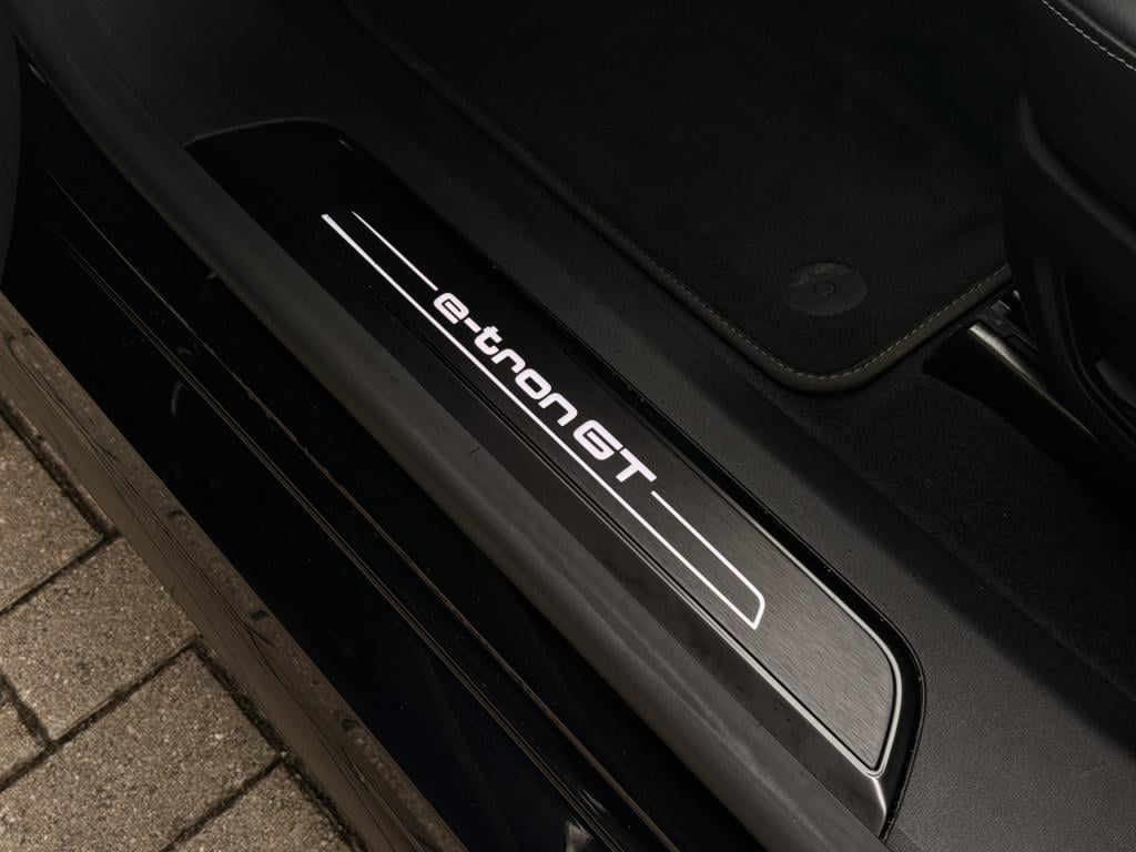 Audi E-tron Gt 93 kwh | audi exclusive | bang & olufsen | apple carplay | d