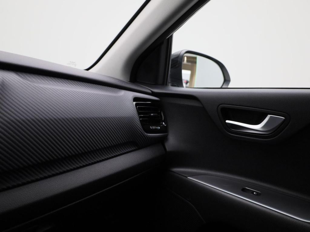 Kia Stonic 1.0 t-gdi mhev gt-line | navigatie | apple carplay/ android auto