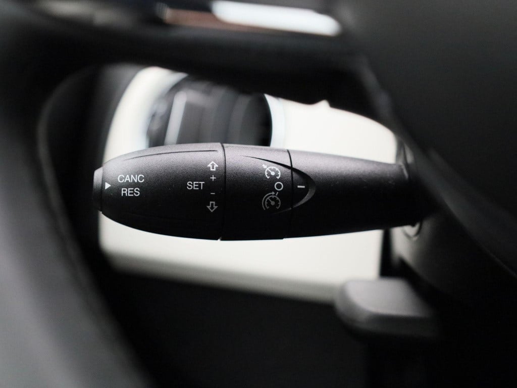 Fiat 500 1.0 hybrid dolcevita | lmv | panorama dak | bluetooth | airco | pa