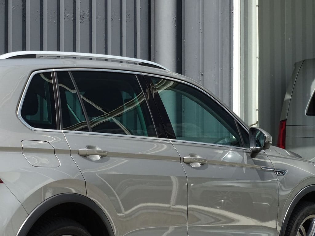 Volkswagen Tiguan 1.4 tsi act highline business r