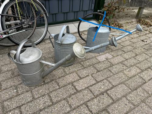 Gieters metaal verzinkt