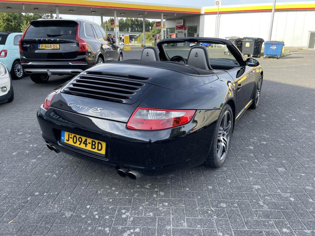 Porsche 911 cabrio 3.8 carrera 4s