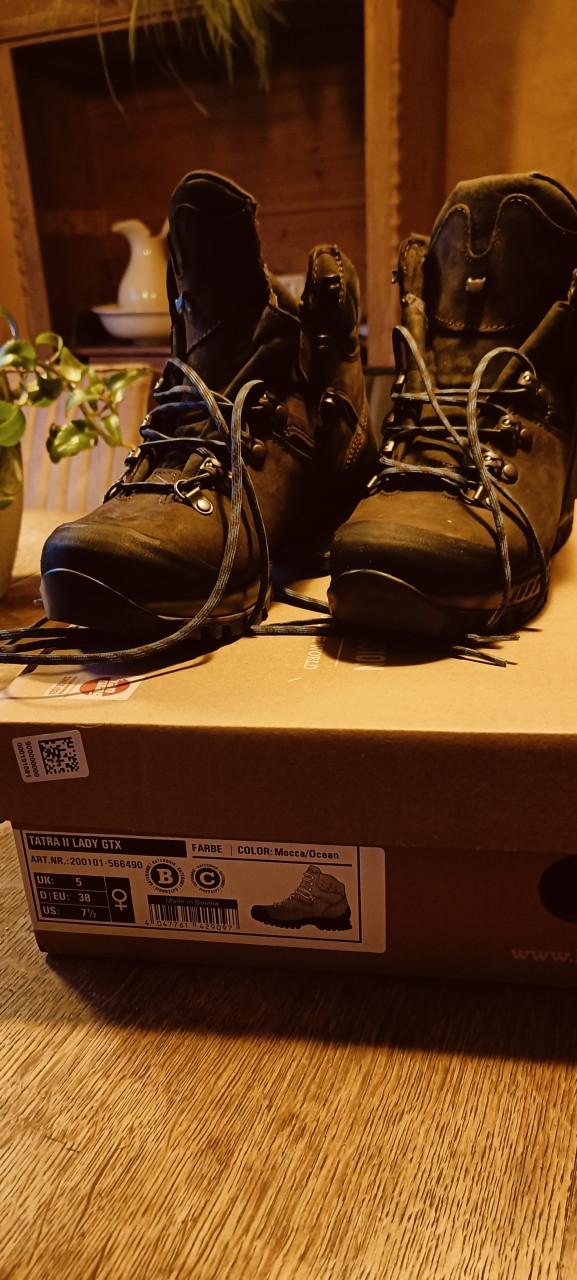 Berg/wandel schoenen merk Hanwag