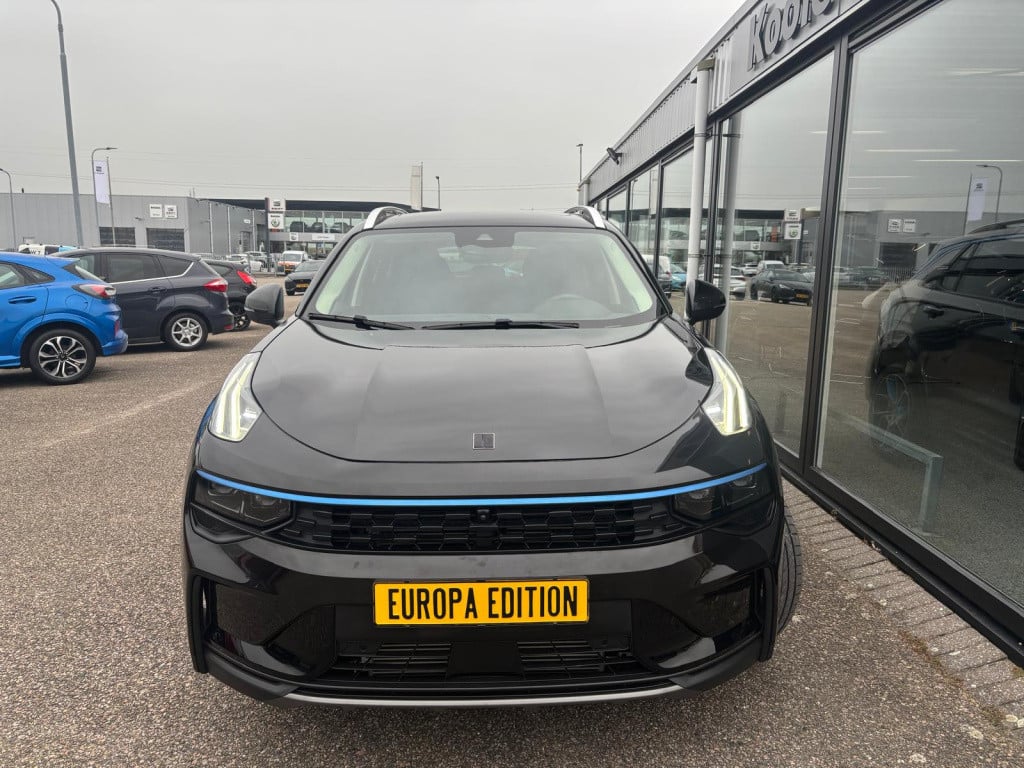 Lynk & Co 01 1.5 261pk, pano, 360gr camera, adaptive cc, carplay