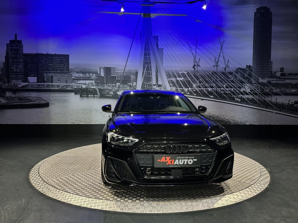 Audi A1 Sportback 25 tfsi s-line *adap.cruise*sportstoelen*s-line interieur