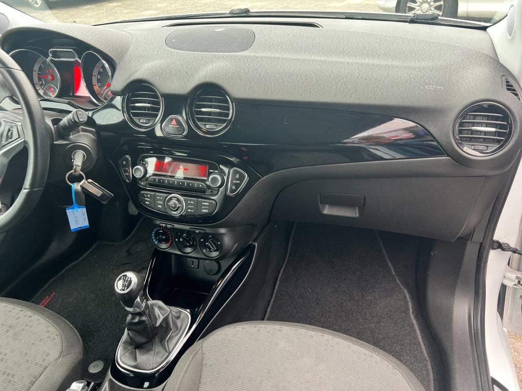 Opel Adam 1.0 turbo jam favourite