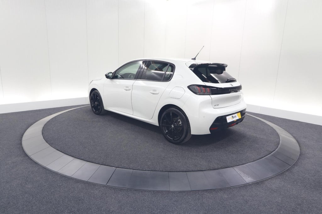 Peugeot 208 puretech 100 eat8 allure pack | camera | navigatie | apple carp