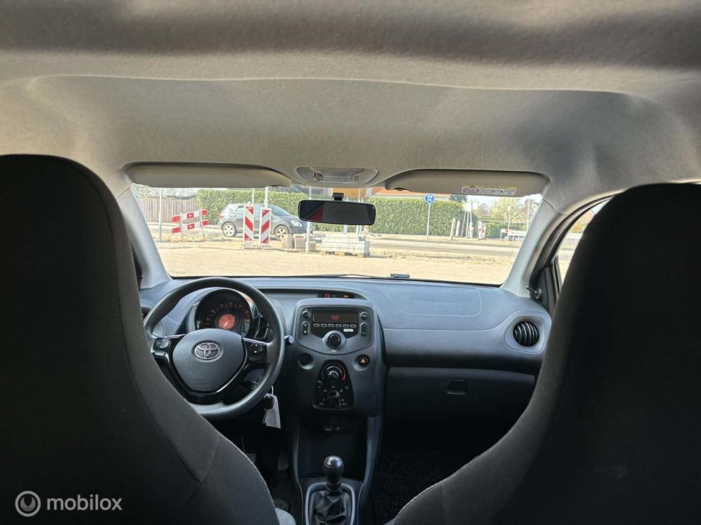 Toyota Aygo 1.0 vvt-i x-fun