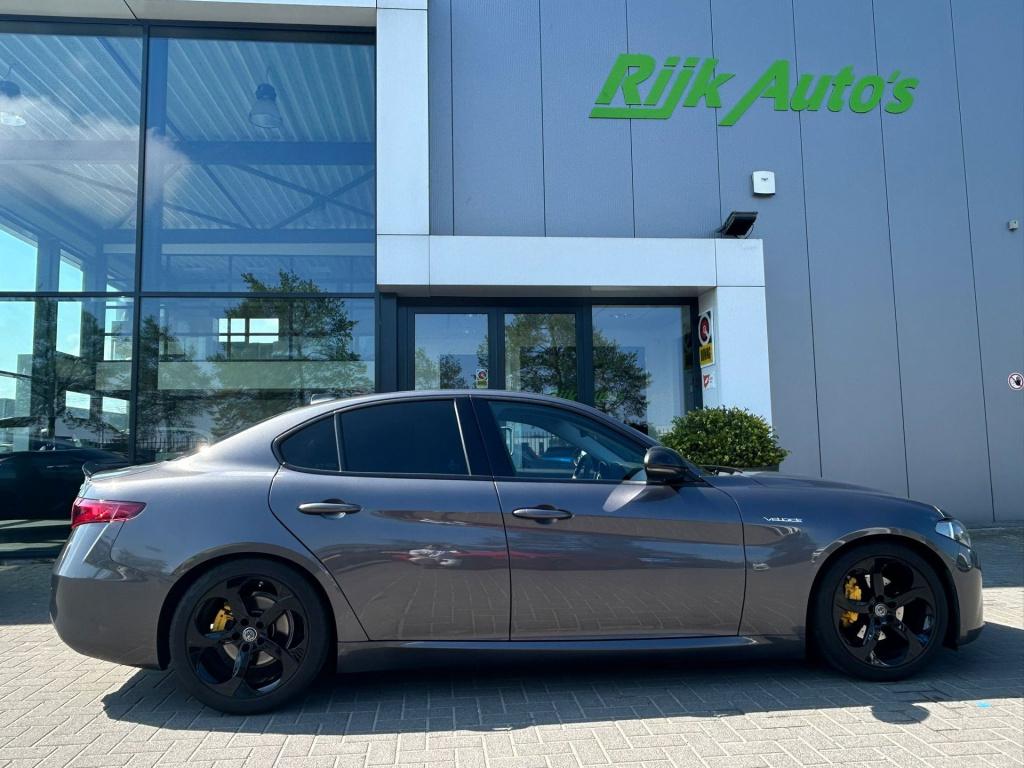 Alfa Romeo Giulia * veloce pack * stoel + stuur verwarming* 100% onderhoude