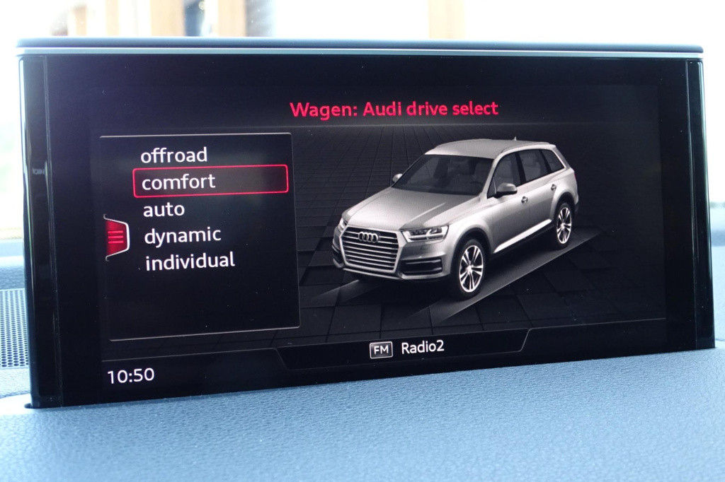 Audi Q7 3.0 tfsi quattro pro line + 7p
