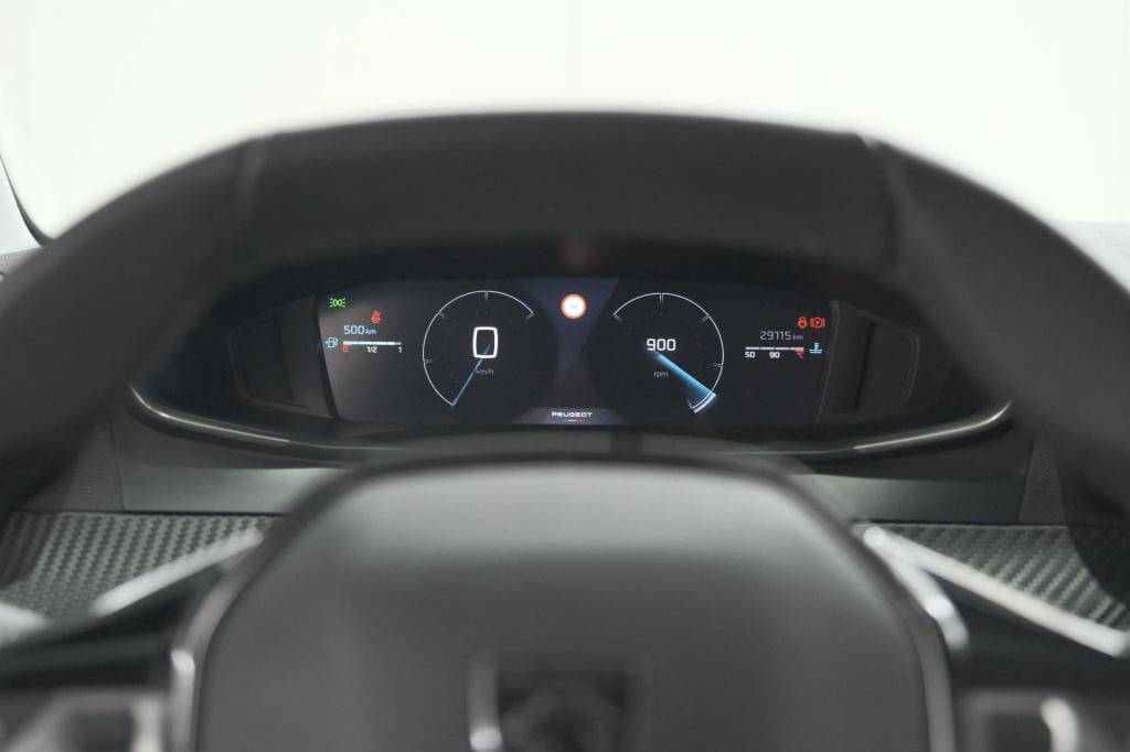 Peugeot 208 puretech 100 allure | parkeersensoren | navigatie | apple carpl