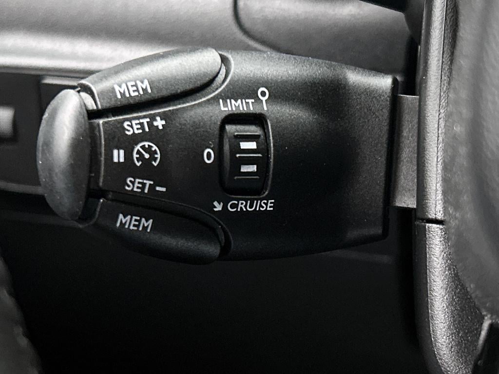 Citroen C3 82pk shine | rijklaar | parkeersensor | navi | android auto |