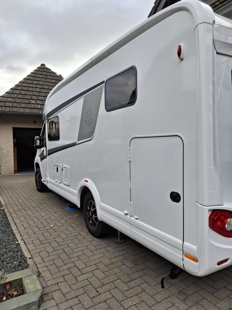 Knaus VanTI 650 MEG Platinum 165PK (2020) Levelsysteem + fietslift